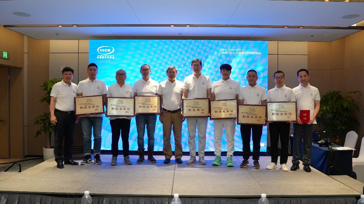 图片8.jpg 图片8.jpg